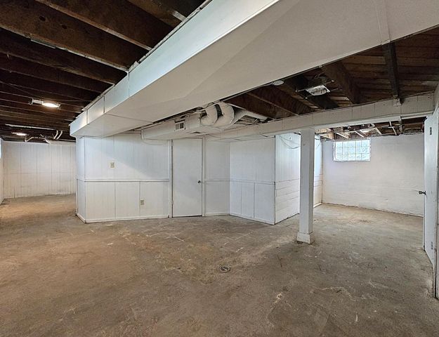 2808 N 37th STREET, Milwaukee, WI 53210