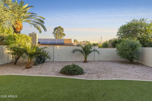 8841 E MEADOW HILL Drive, Scottsdale, AZ 85260