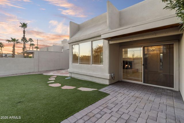8841 E MEADOW HILL Drive, Scottsdale, AZ 85260