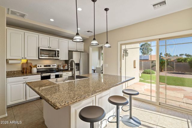 8841 E MEADOW HILL Drive, Scottsdale, AZ 85260