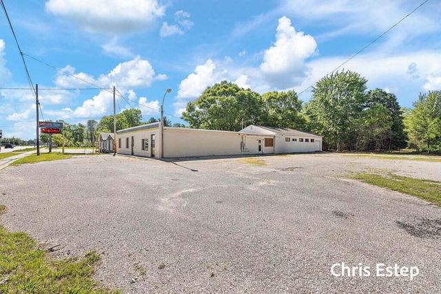 4319 E Apple Avenue, Egelston Twp, MI 49442