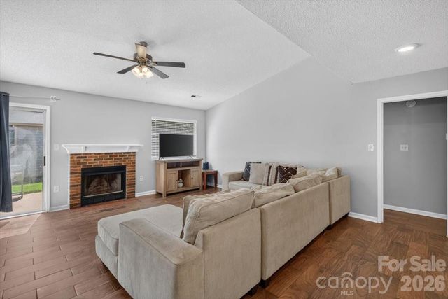 8006 Sheringham Way, Charlotte, NC 28227