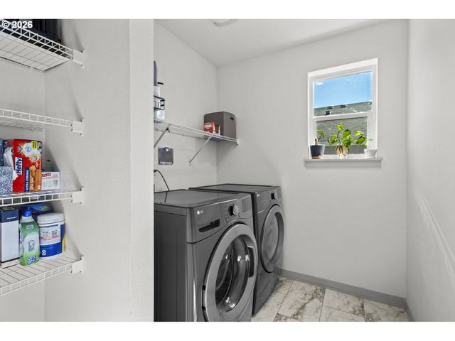 1419 W 16TH Cir, La Center, WA 98629