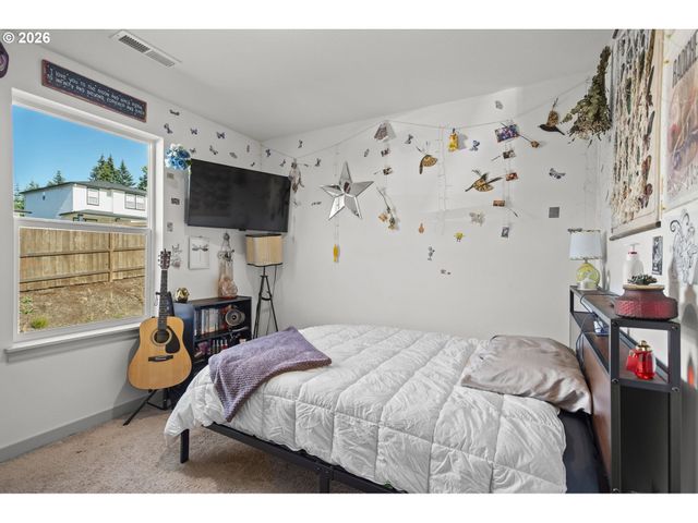 1419 W 16TH Cir, La Center, WA 98629