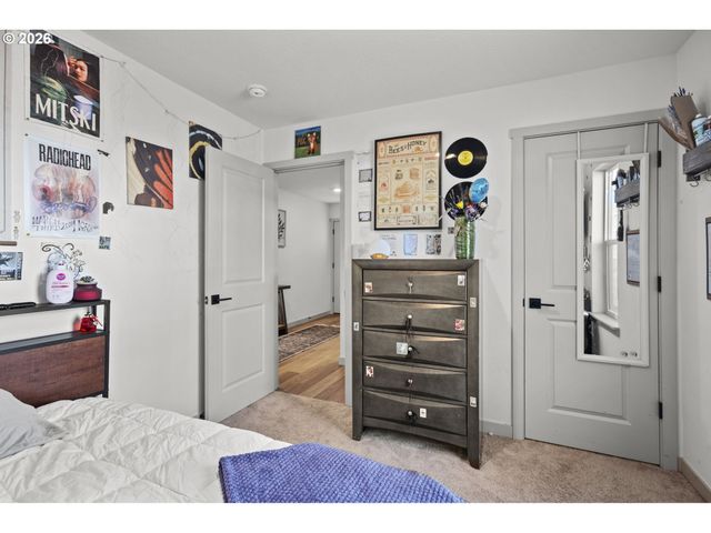 1419 W 16TH Cir, La Center, WA 98629