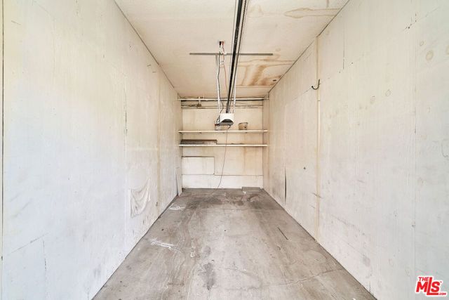 6520 Shirley Avenue 14, Reseda (los Angeles), CA 91335