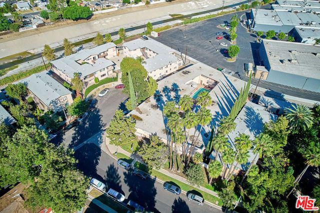 6520 Shirley Avenue 14, Reseda (los Angeles), CA 91335