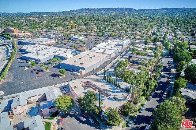 6520 Shirley Avenue 14, Reseda (los Angeles), CA 91335