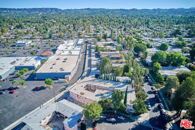 6520 Shirley Avenue 14, Reseda (los Angeles), CA 91335