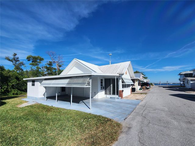 12 LAFAYETTE STREET, Bradenton, FL 34208