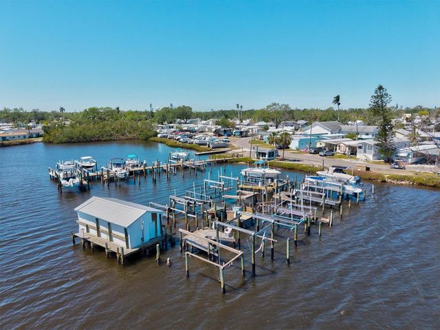 12 LAFAYETTE STREET, Bradenton, FL 34208