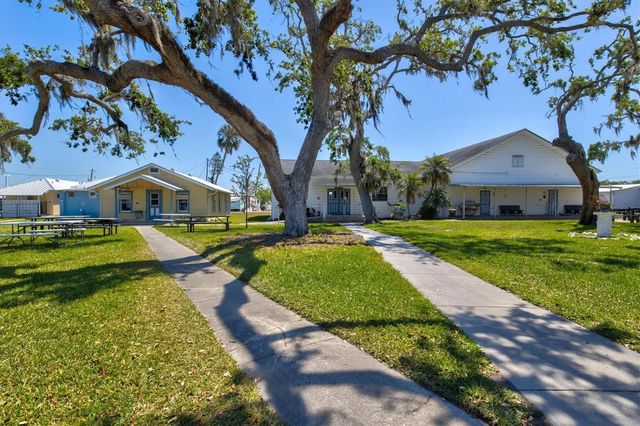 12 LAFAYETTE STREET, Bradenton, FL 34208