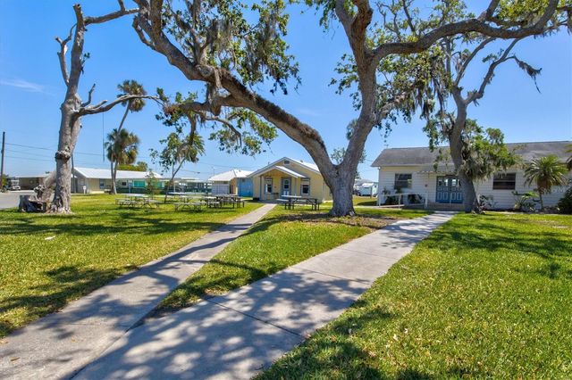 12 LAFAYETTE STREET, Bradenton, FL 34208