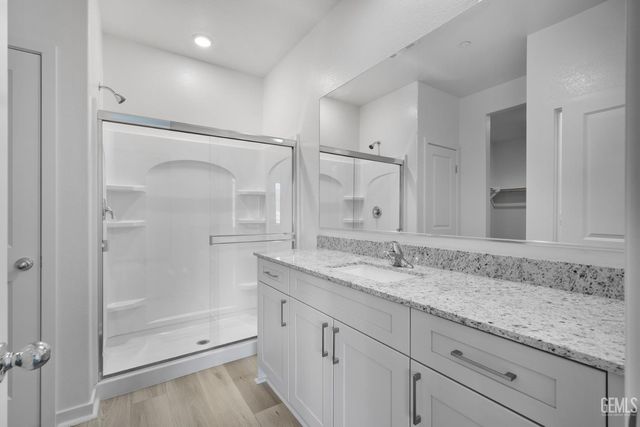 503 Elderberry Place, Shafter, CA 93263