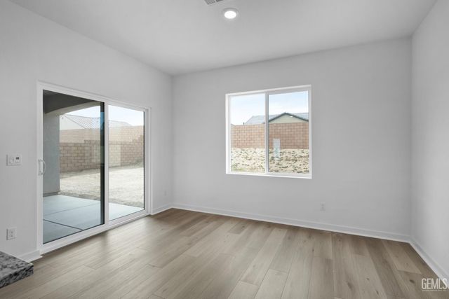 503 Elderberry Place, Shafter, CA 93263
