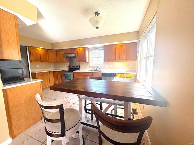 2683 S Isabel Court, Bloomington, IN 47403