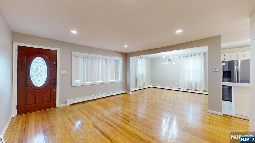 40 Howard Street, Bloomfield, NJ 07003