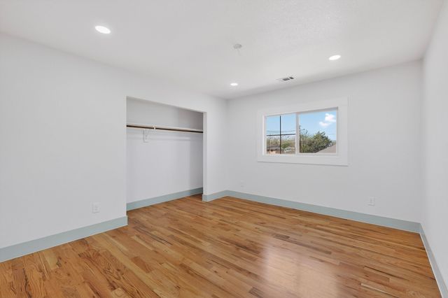 1659 Riverway Bend Circle, Dallas, TX 75217