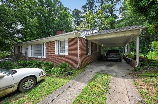 1053 Hargrove Street, Henderson, NC 27536