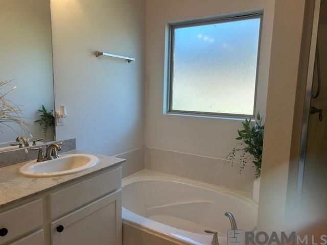 17604 Hoods Ridge Dr, Prairieville, LA 70769