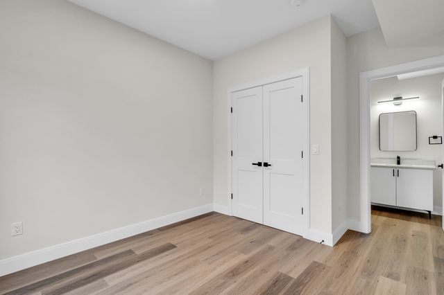 63 Belgrade Ave 107, Boston, MA 02131