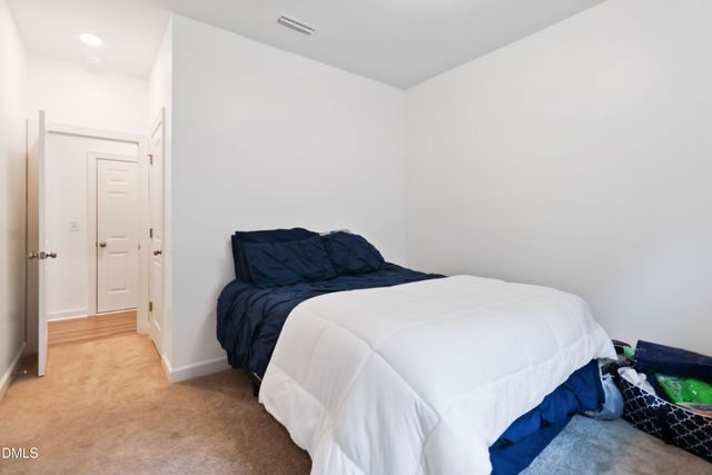 396 Bent Willow Drive, Clayton, NC 27527