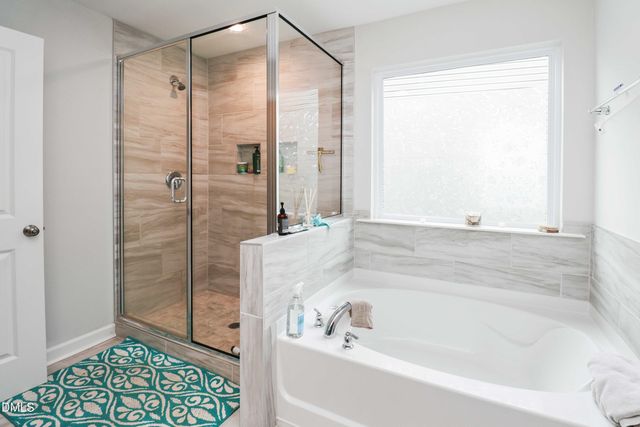 396 Bent Willow Drive, Clayton, NC 27527