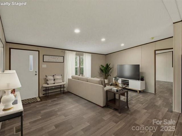 3160 Mariposa Lane, Morganton, NC 28655