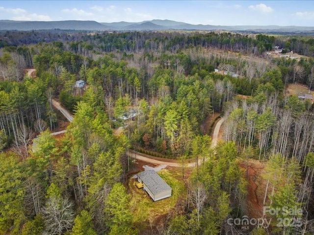 3160 Mariposa Lane, Morganton, NC 28655