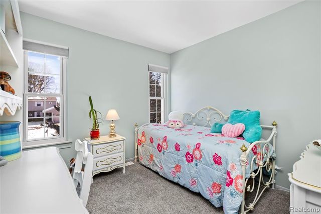 1999 Windingway Drive, Wixom, MI 48393