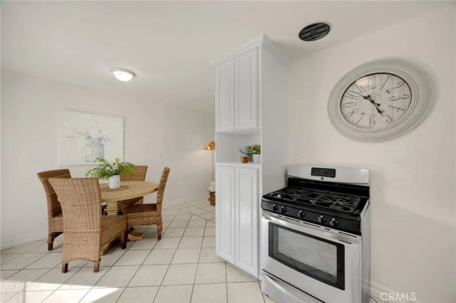 10542 Rose Street, Stanton, CA 90680