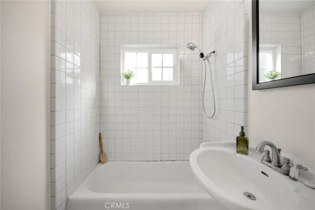 10542 Rose Street, Stanton, CA 90680