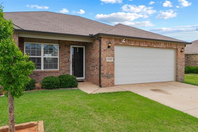 13236 Bridgewater Drive, Piedmont, OK 73078