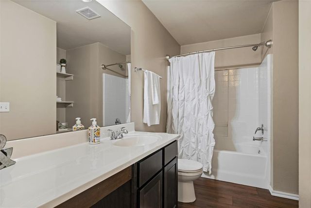 13236 Bridgewater Drive, Piedmont, OK 73078