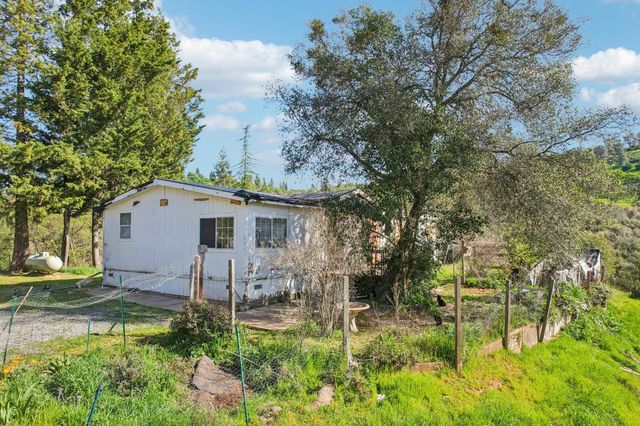 5961 Chrysler Cir, Garden Valley, CA 95633