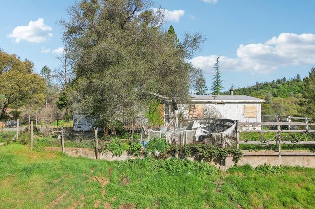 5961 Chrysler Cir, Garden Valley, CA 95633