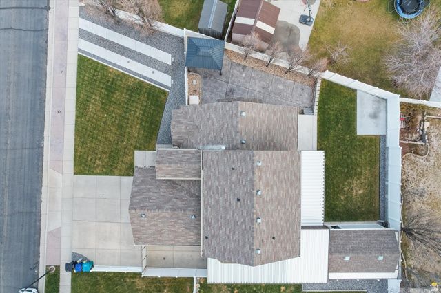 5751 W EARLY DAWN DR, West Jordan, UT 84081