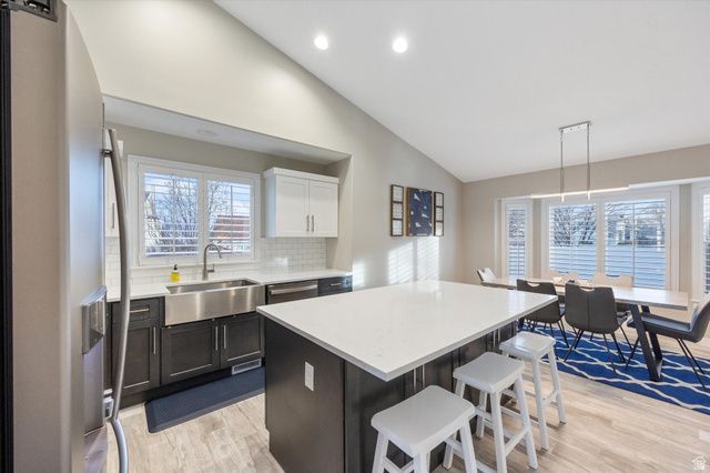 5751 W EARLY DAWN DR, West Jordan, UT 84081