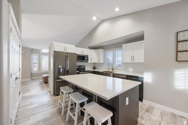 5751 W EARLY DAWN DR, West Jordan, UT 84081