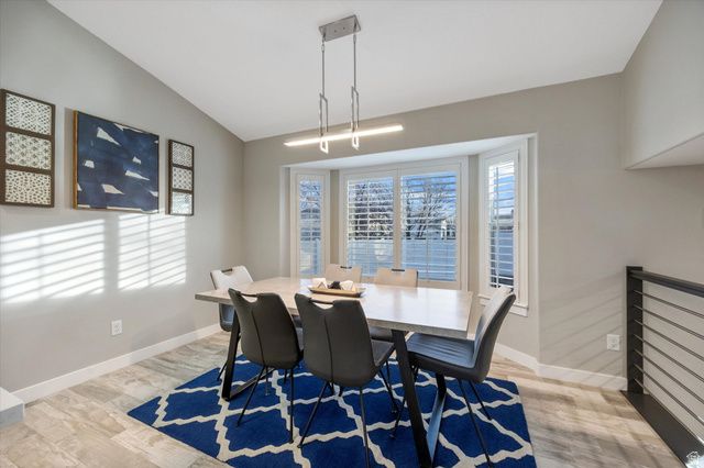 5751 W EARLY DAWN DR, West Jordan, UT 84081