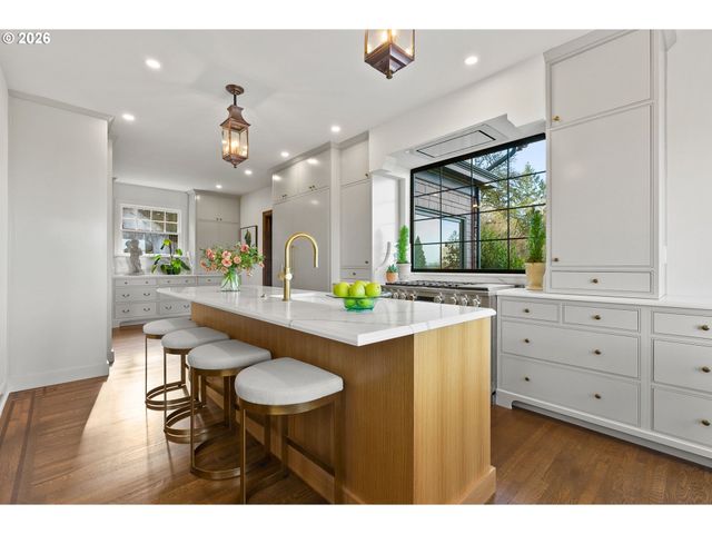 1442 Sw VISTA Ave, Portland, OR 97201