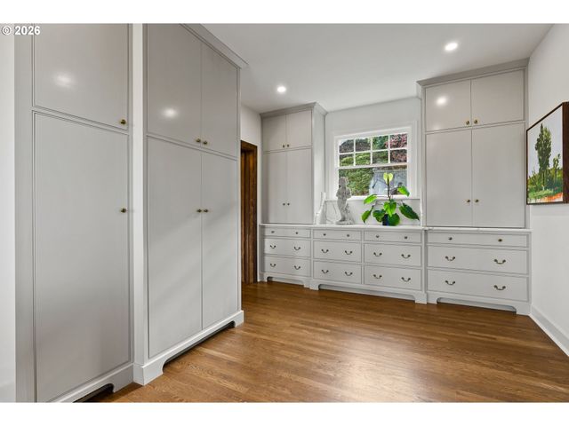 1442 Sw VISTA Ave, Portland, OR 97201