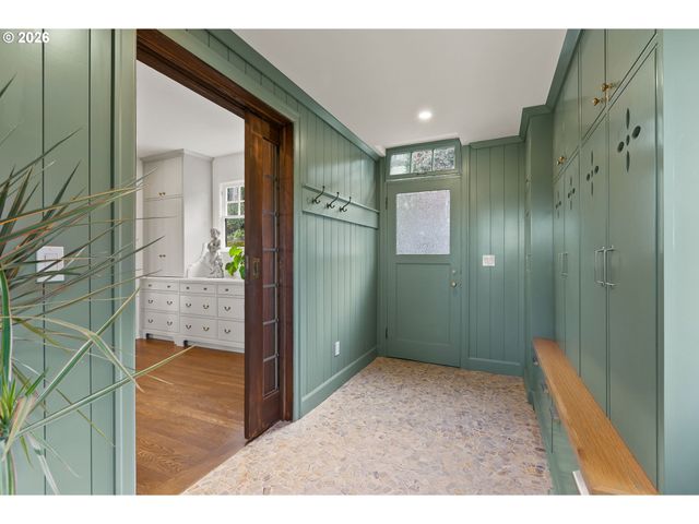1442 Sw VISTA Ave, Portland, OR 97201