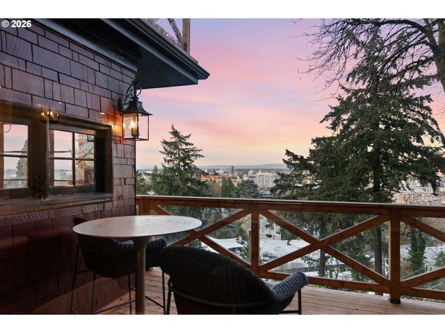 1442 Sw VISTA Ave, Portland, OR 97201