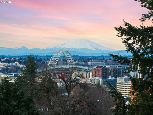 1442 Sw VISTA Ave, Portland, OR 97201