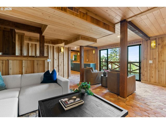 1442 Sw VISTA Ave, Portland, OR 97201