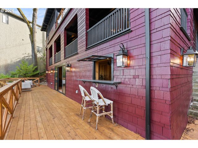 1442 Sw VISTA Ave, Portland, OR 97201