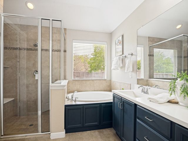 669 Payton Way, Fate, TX 75087
