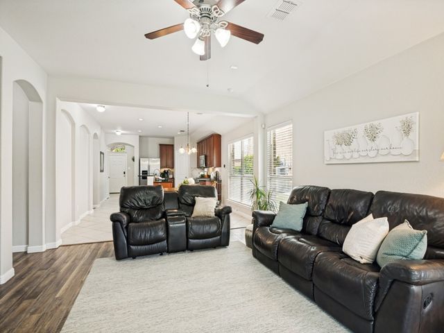 669 Payton Way, Fate, TX 75087