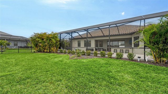 4810 SPARKLING SEA LANE, Bradenton, FL 34211